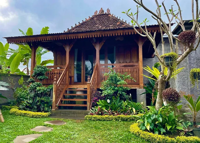 Jane's House & Bedugul Bali 4* Patjung