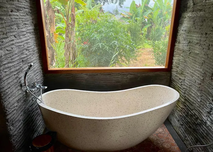 Jane's House & Bedugul Bali 4*