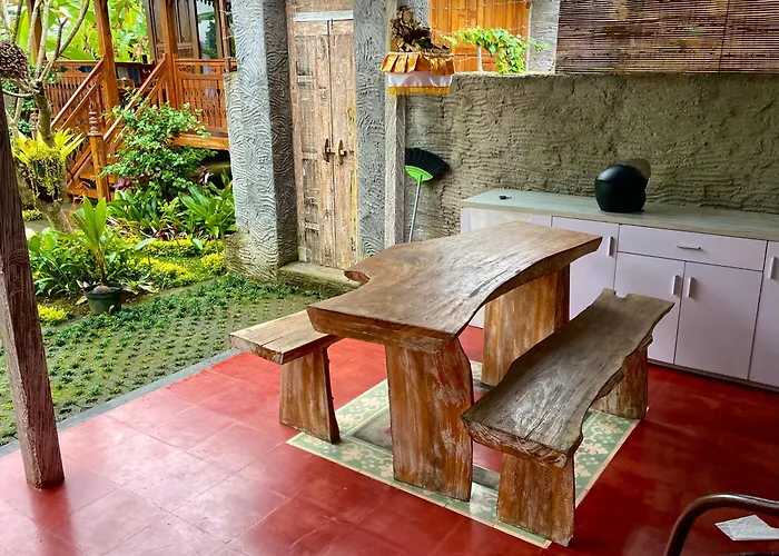Jane's House & Bedugul Bali 4* Patjung